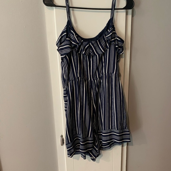 LOFT romper - Picture 2 of 4